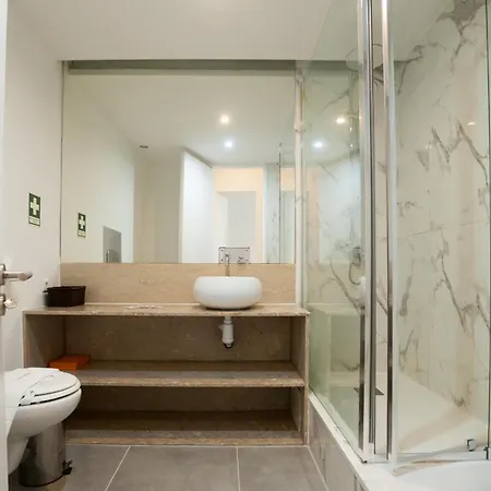 Апартаменты Flh Bairro Alto Elegant With Terrace *