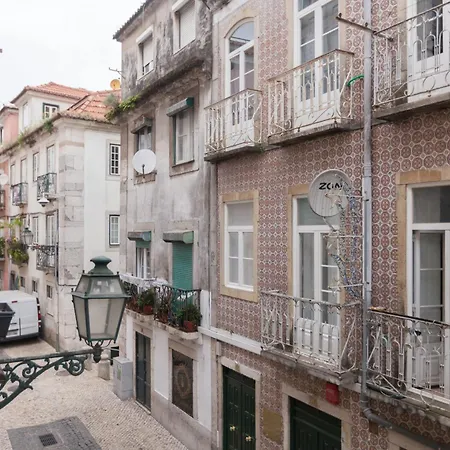 Flh Bairro Alto Elegant With Terrace Апартаменты