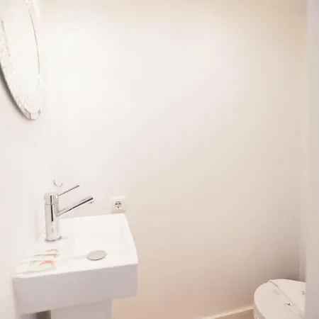 Апартаменты Flh Bairro Alto Elegant With Terrace *